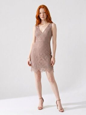 G by Guess Eliza Lace V-Neck Midi Dress Mauve